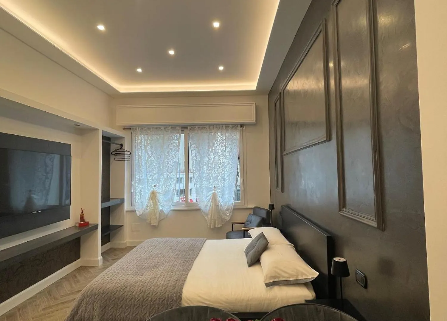 Toledo106 Luxury Apartaments - Lovely Naples Apartment